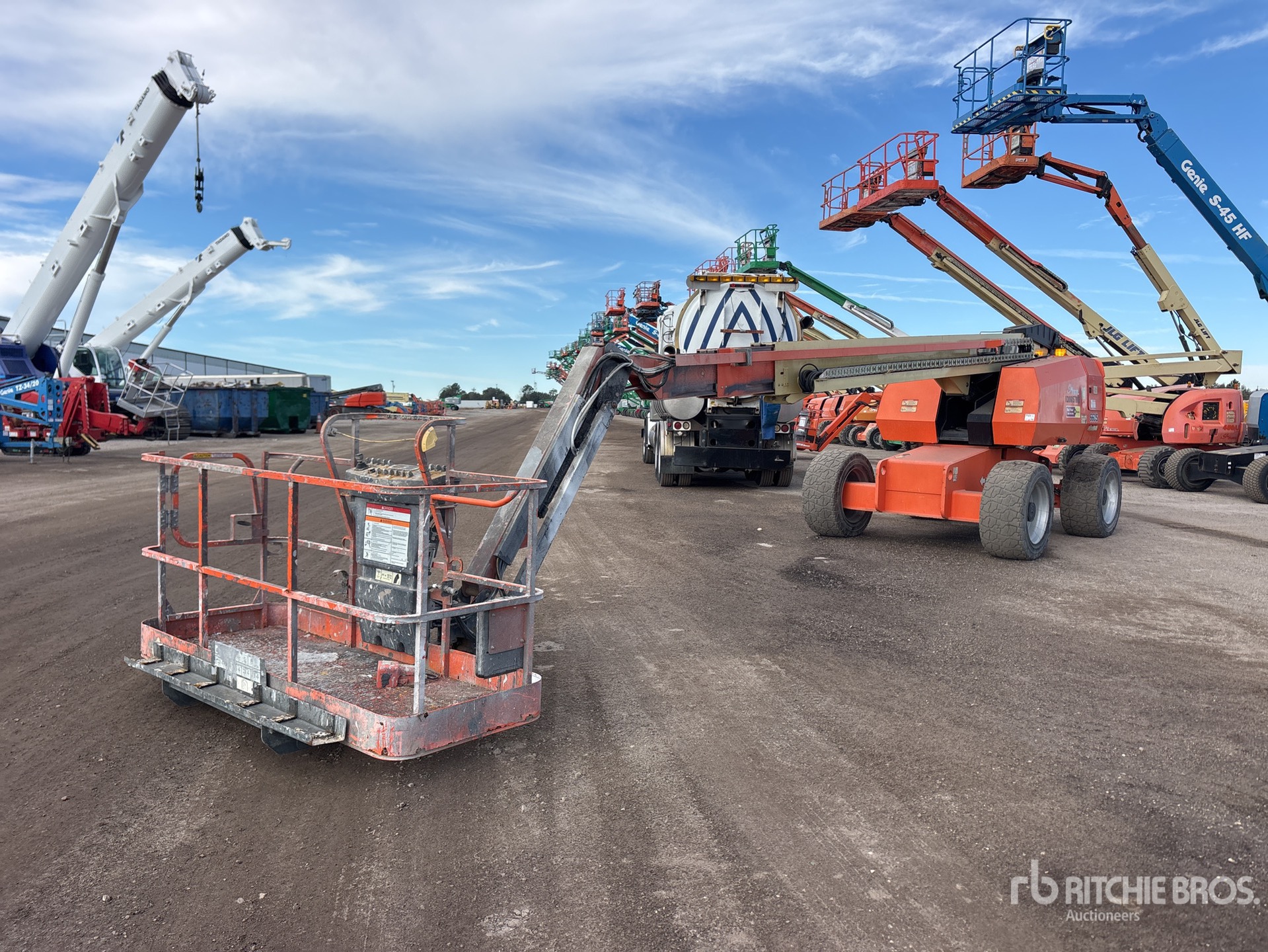 General Appearance with Picture, Left Front Corner