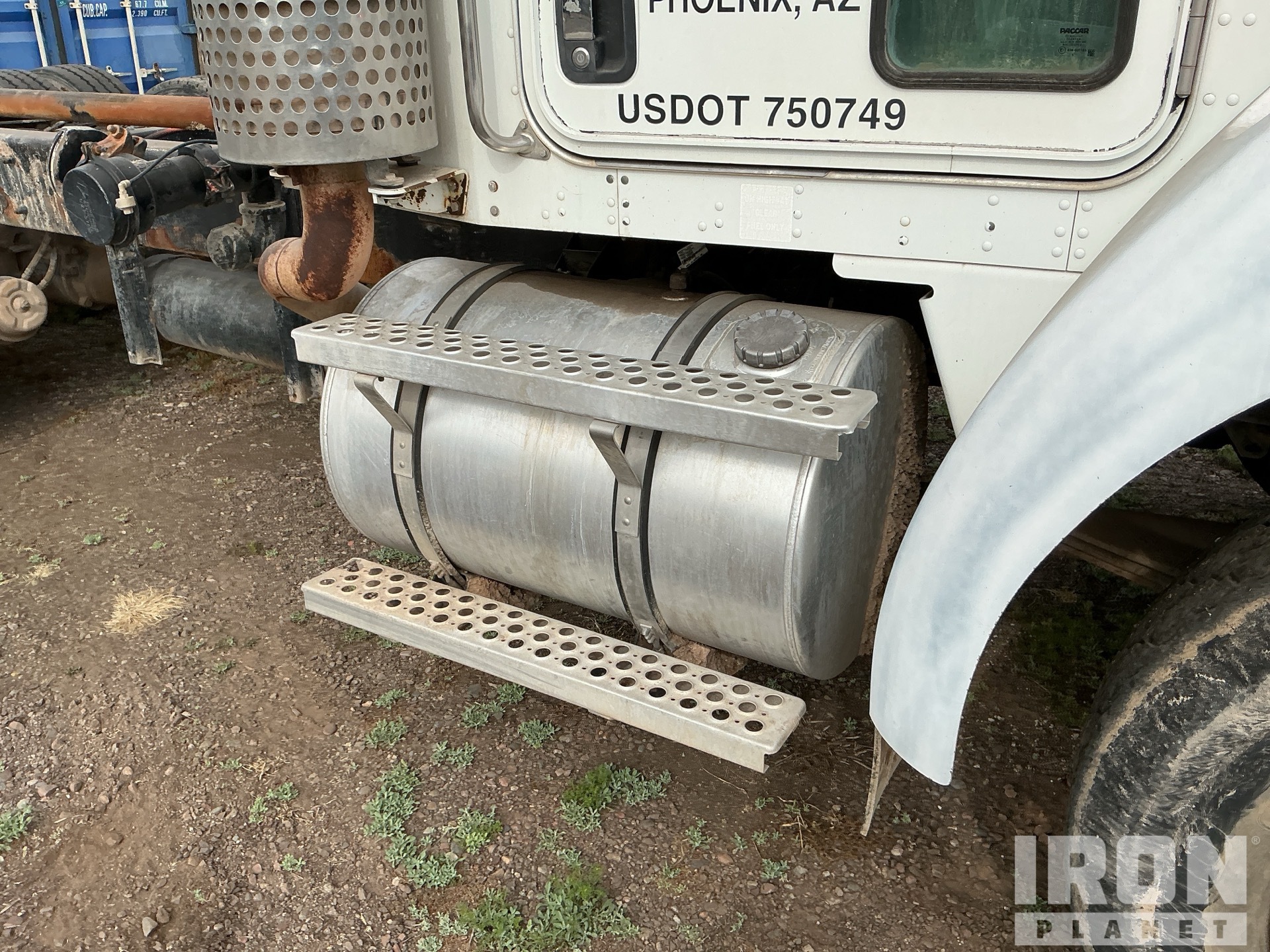 2007 Kenworth T300