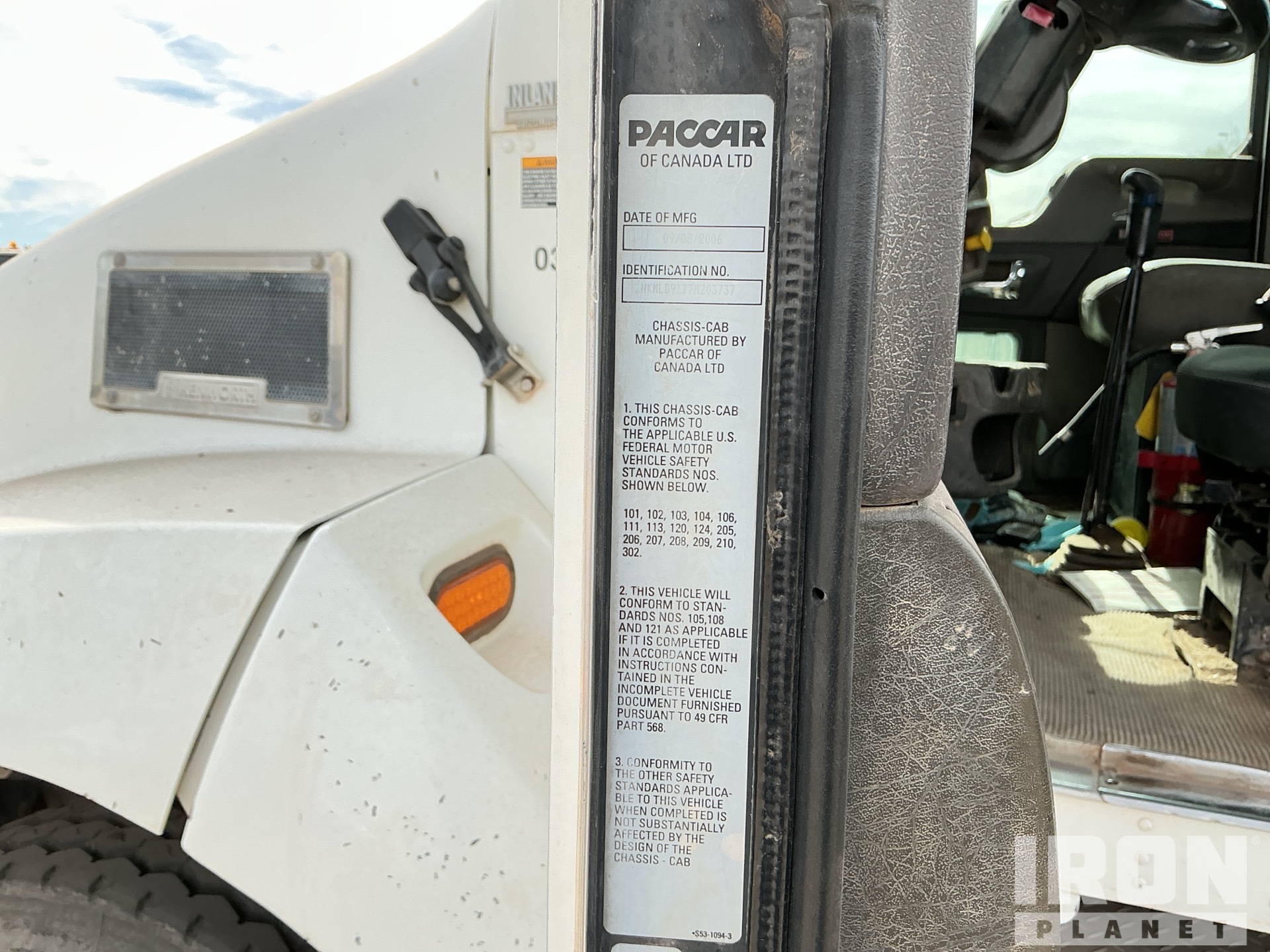 2007 Kenworth T300
