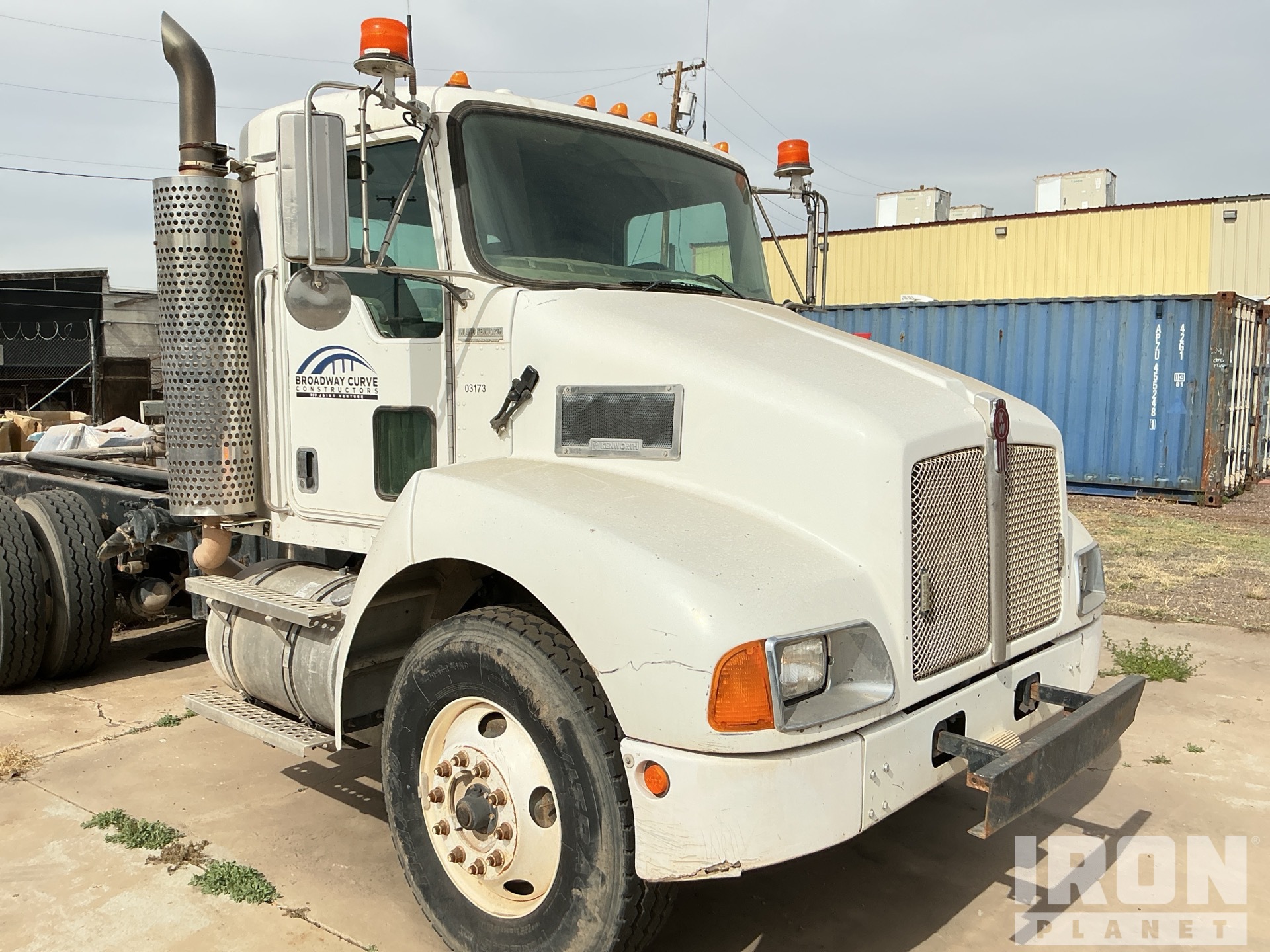2007 Kenworth T300