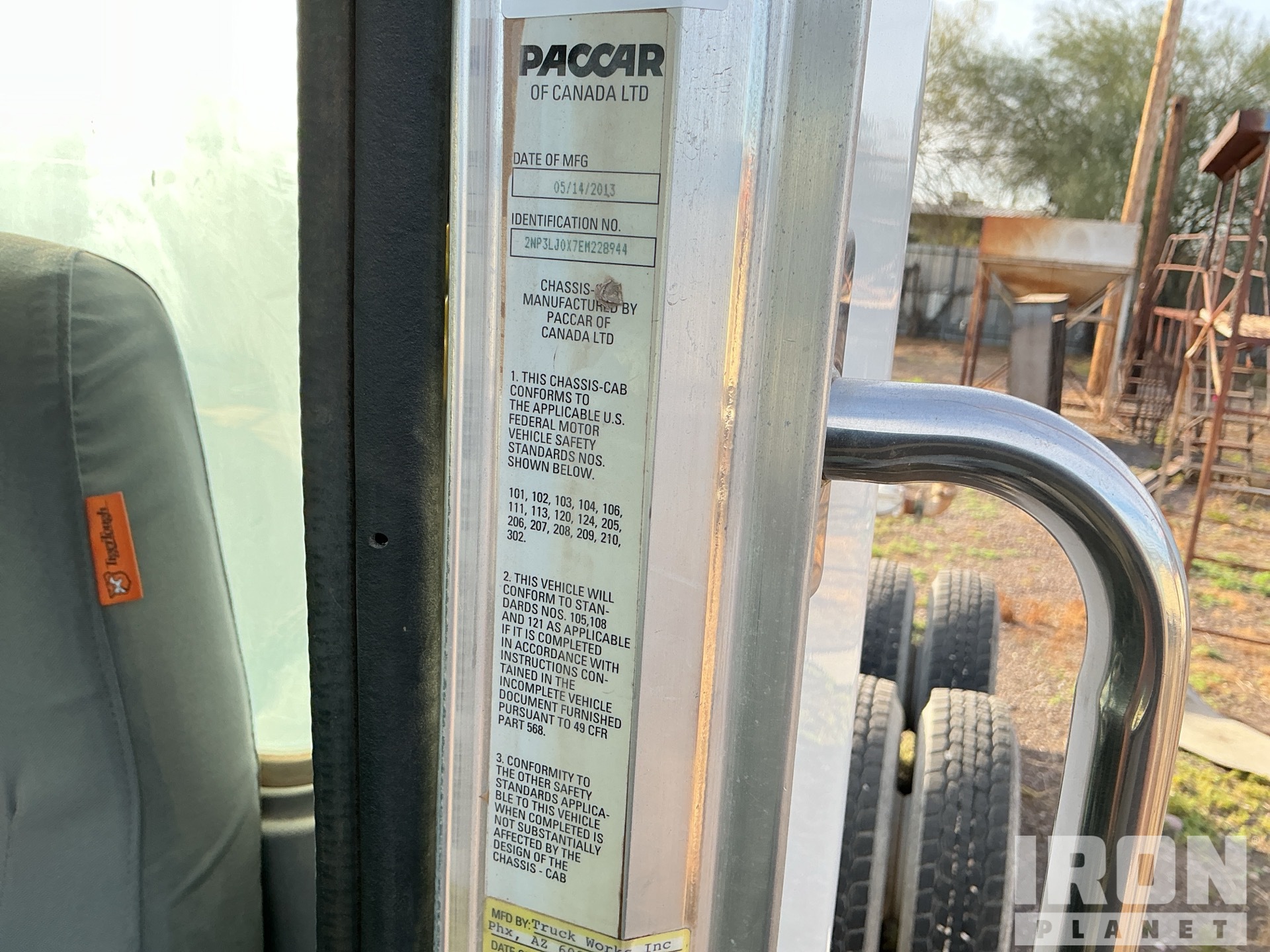 2014 Peterbilt 348