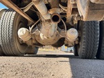 Underbody with Center Axle