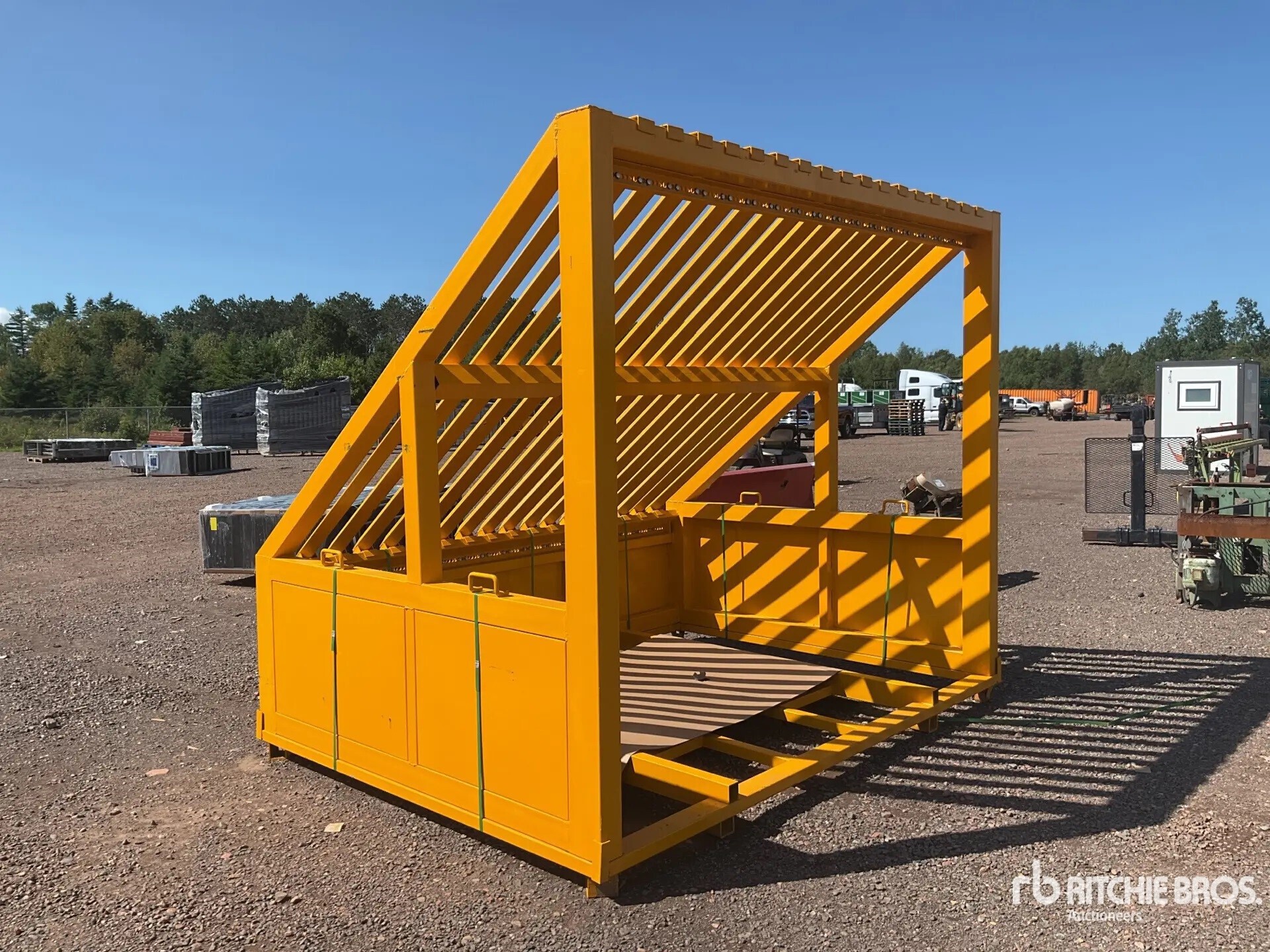 General Appearance with Imagen: esquina trasera izquierda