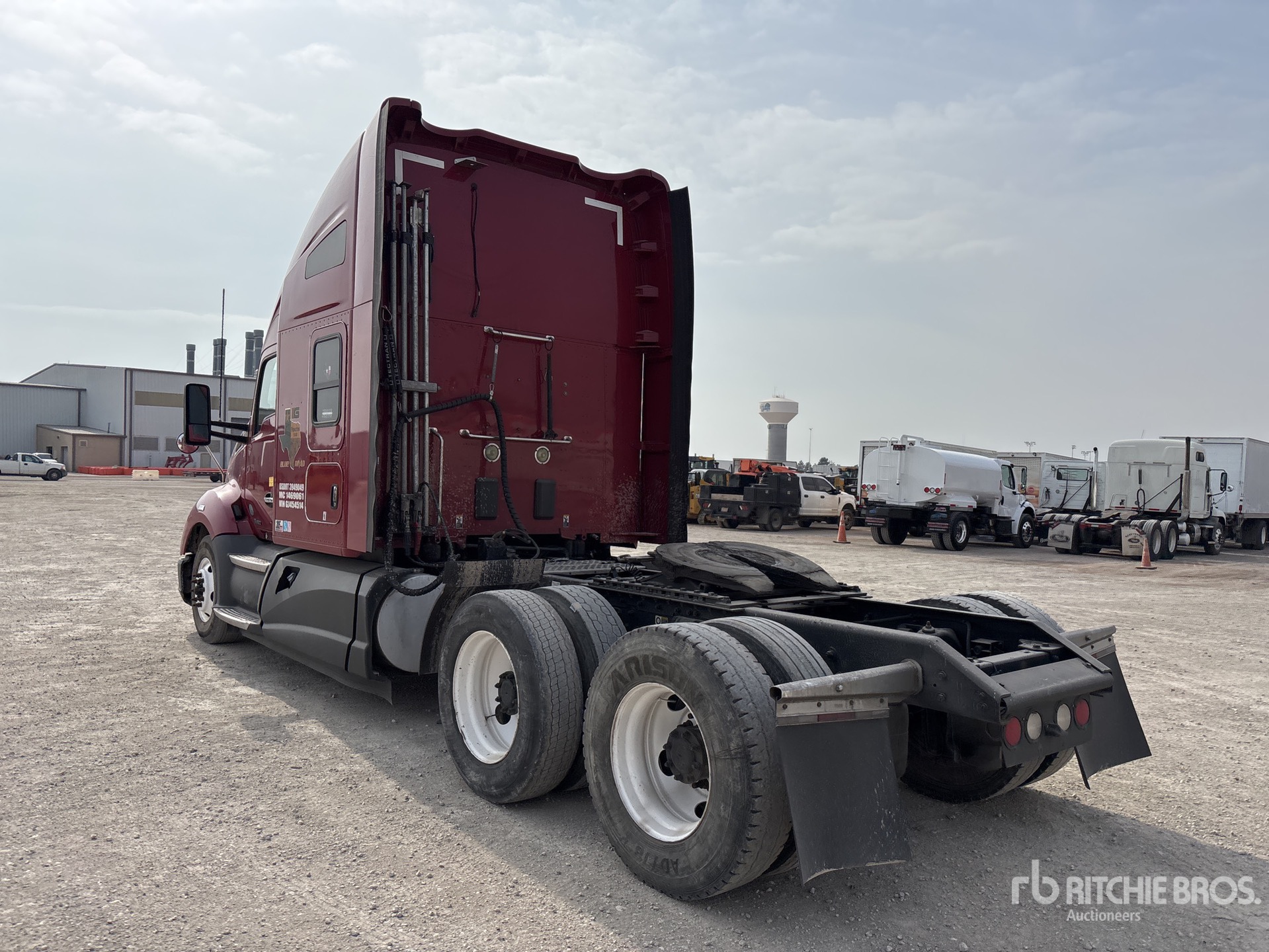 General Appearance with Zdjęcie, lewy dolny róg