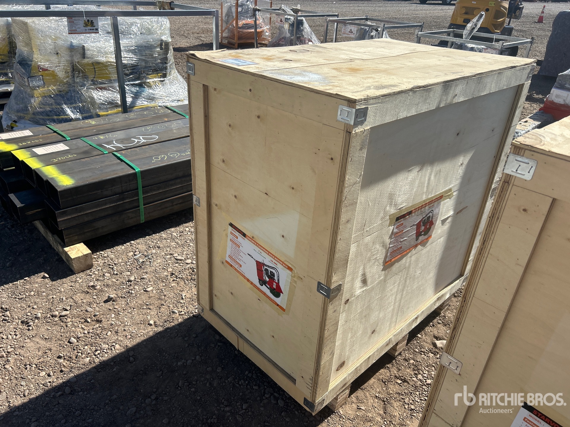 General Appearance with Image, coin avant gauche