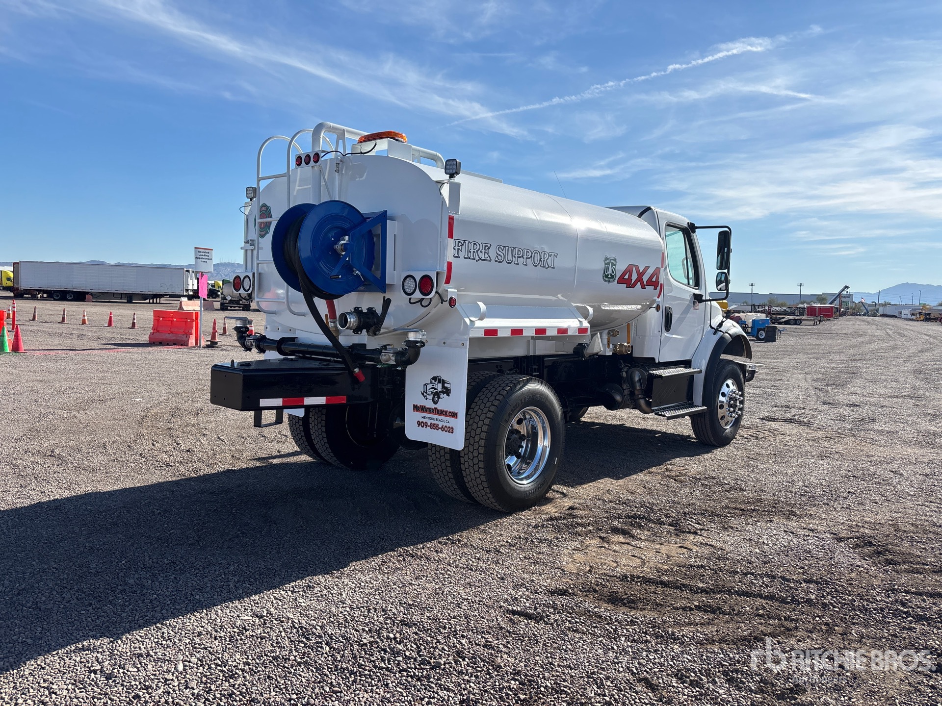 General Appearance with Zdjęcie, prawy dolny róg