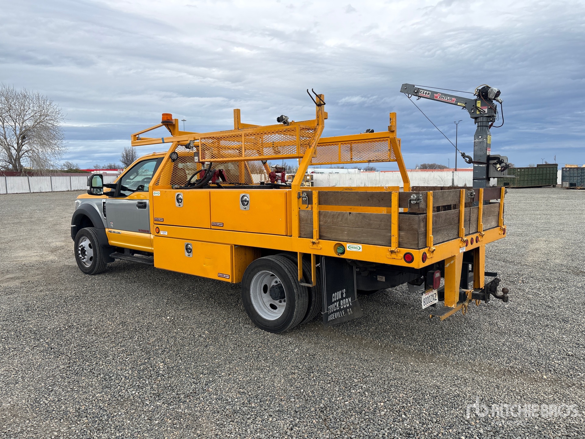 General Appearance with Picture, Left Rear Corner