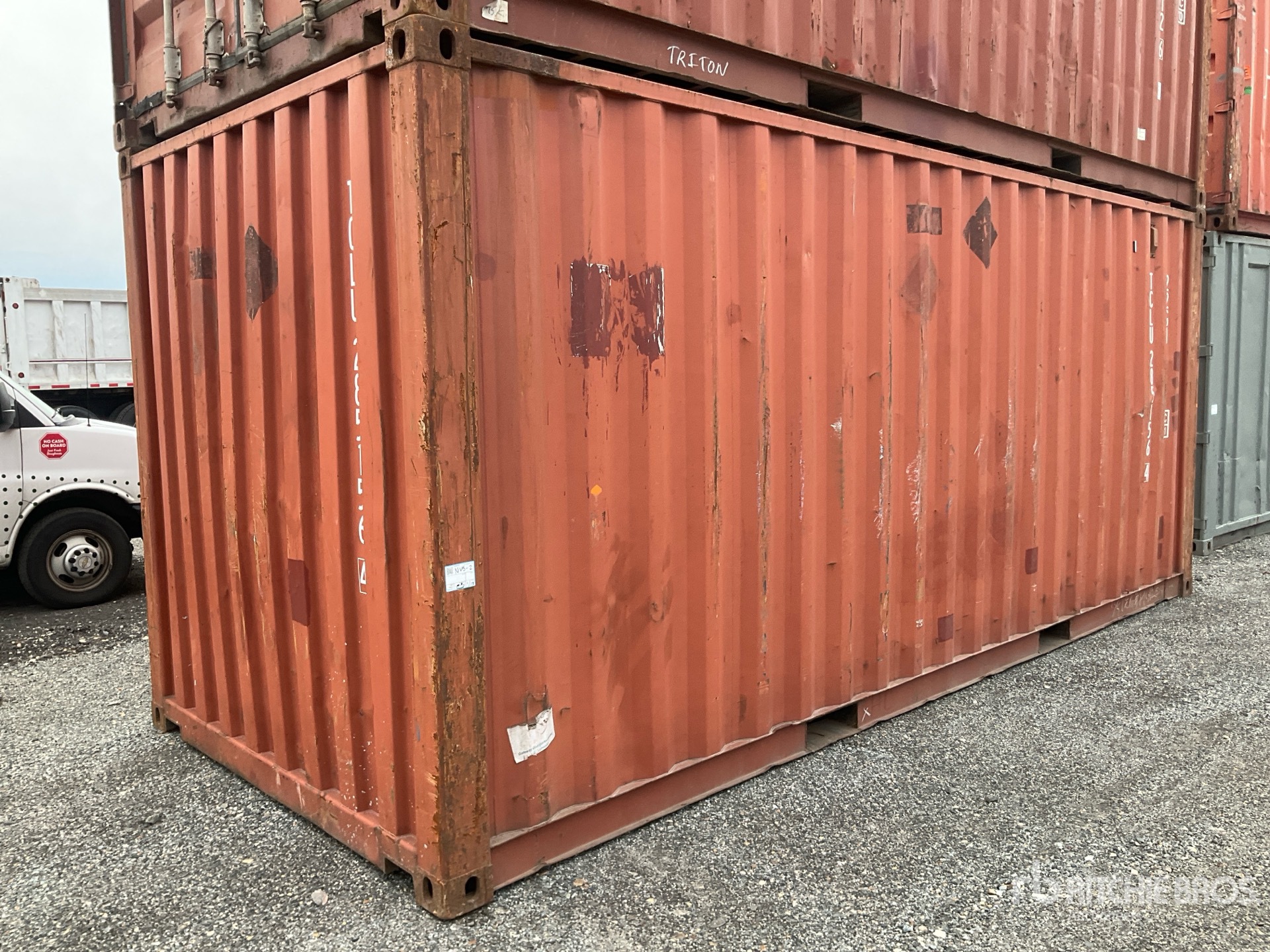 General Appearance with Picture, Right Rear Corner