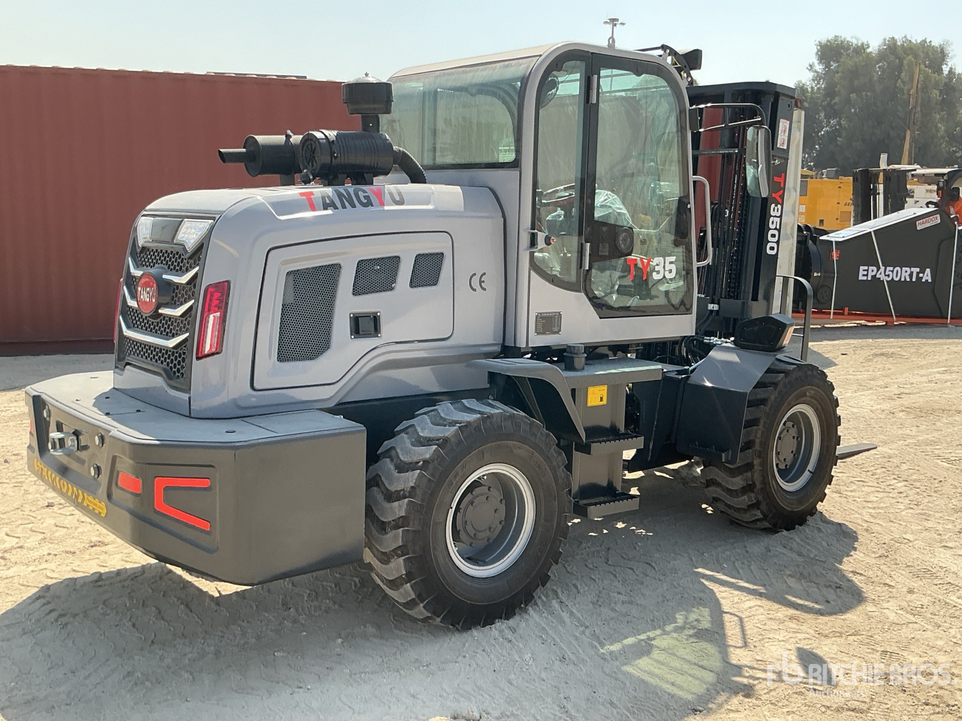 General Appearance with Picture, Right Rear Corner