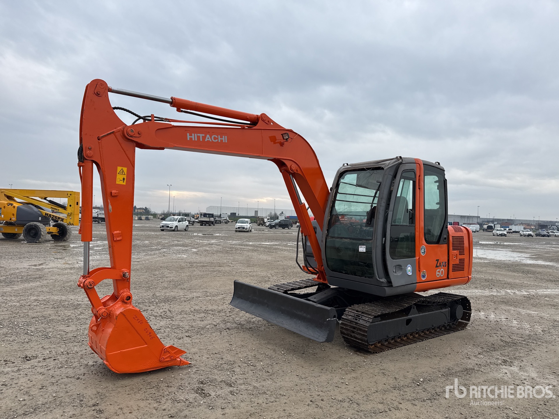 General Appearance with Bild, Ecke vorne links