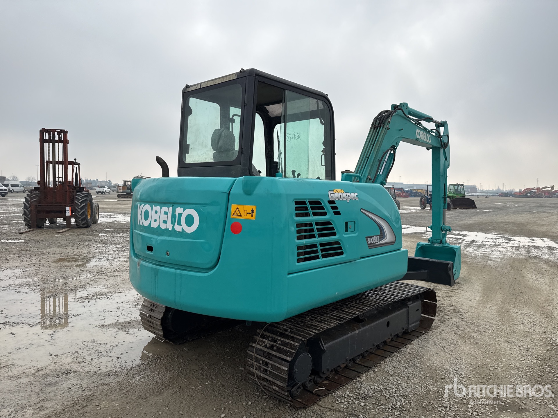 General Appearance with Picture, Right Rear Corner