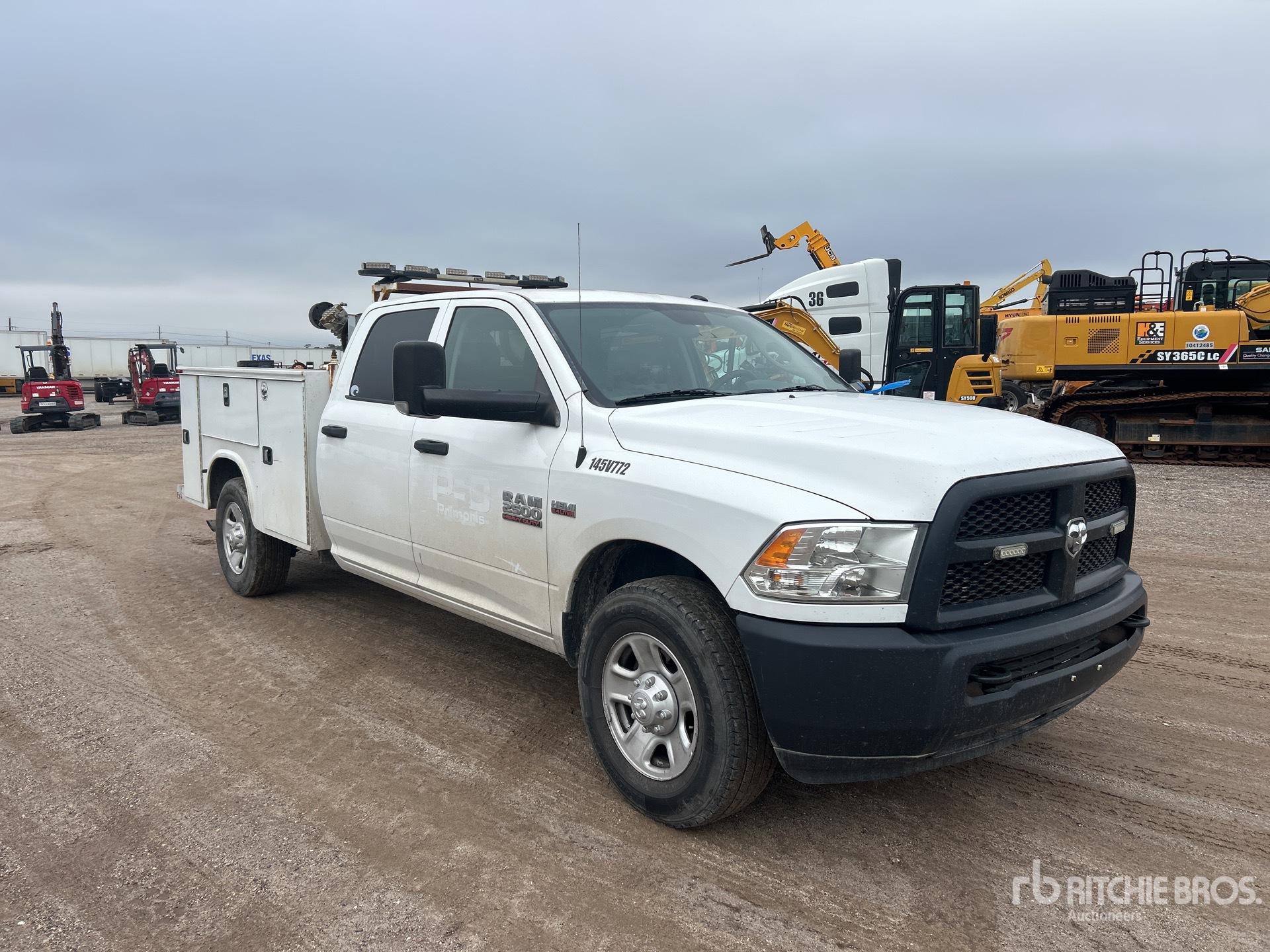 General Appearance with Picture, Right Front Corner