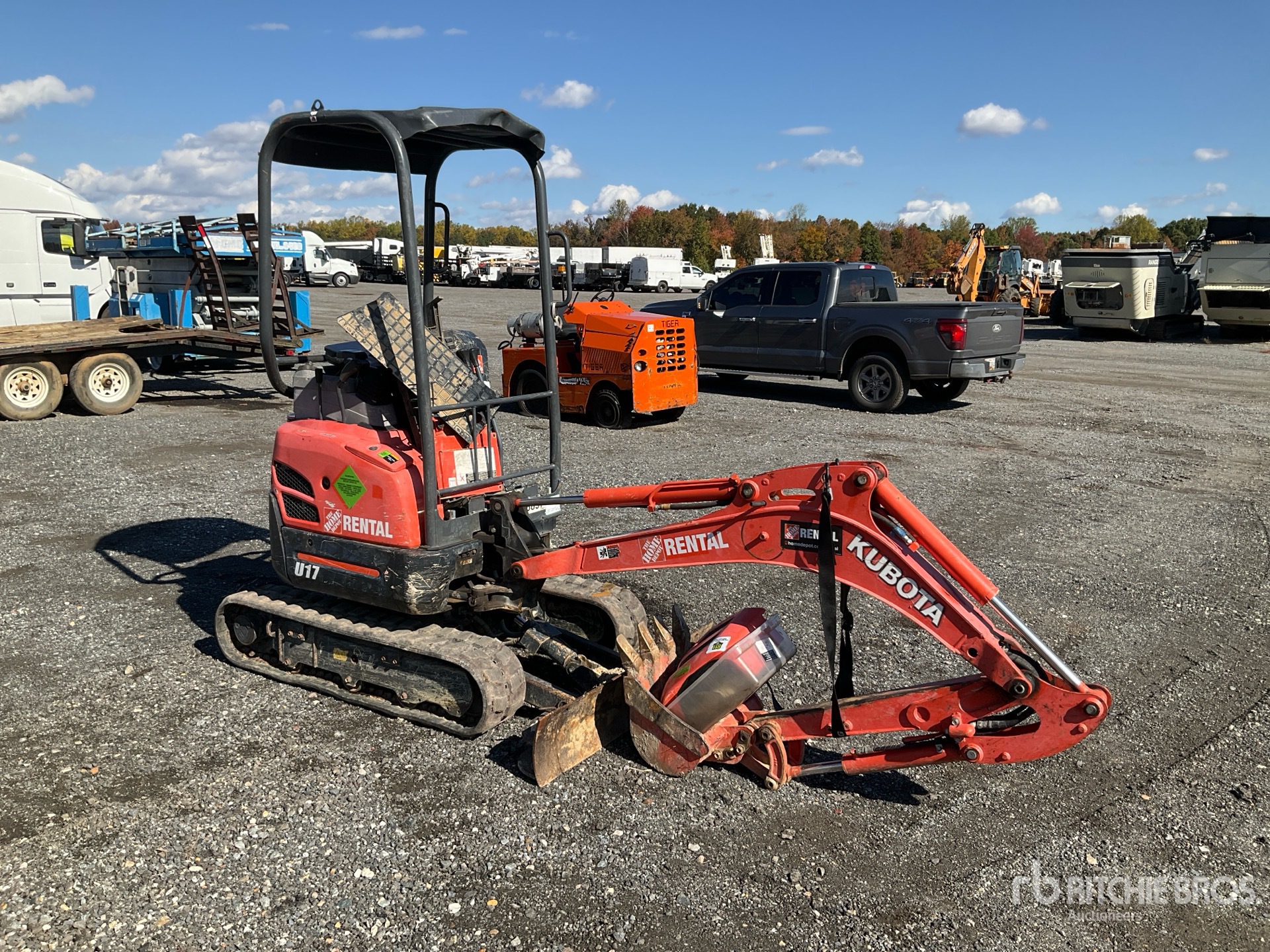 General Appearance with Picture, Right Front Corner