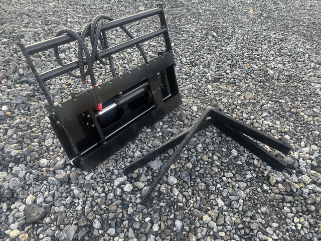 2025 GIYI GY-CYHC Mini Side Shift Skid Steer Forks (Unused)