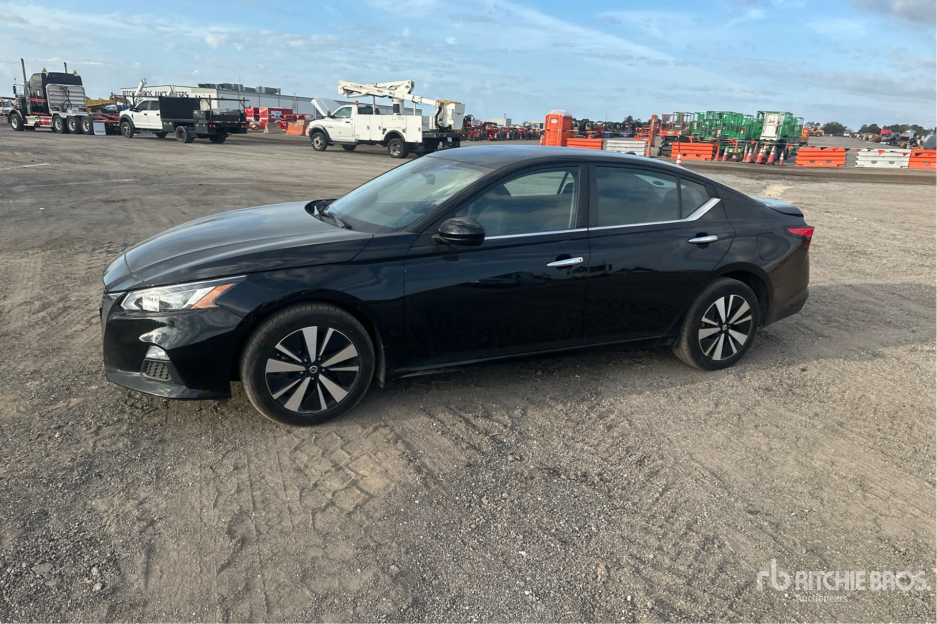 Aspect général with Image, coin avant gauche