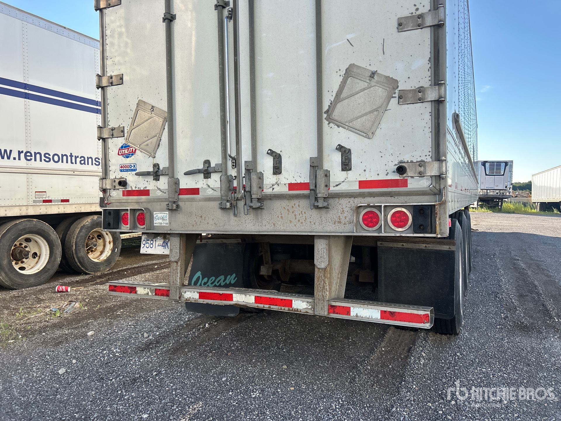 2020 Utility 4000DX