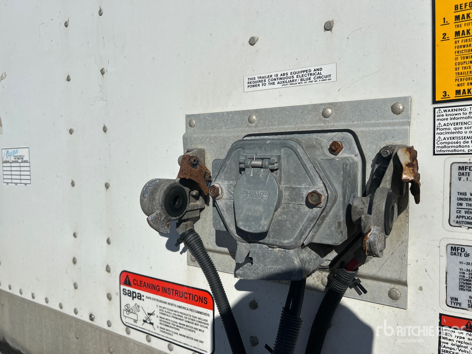 2020 Utility 4000DX