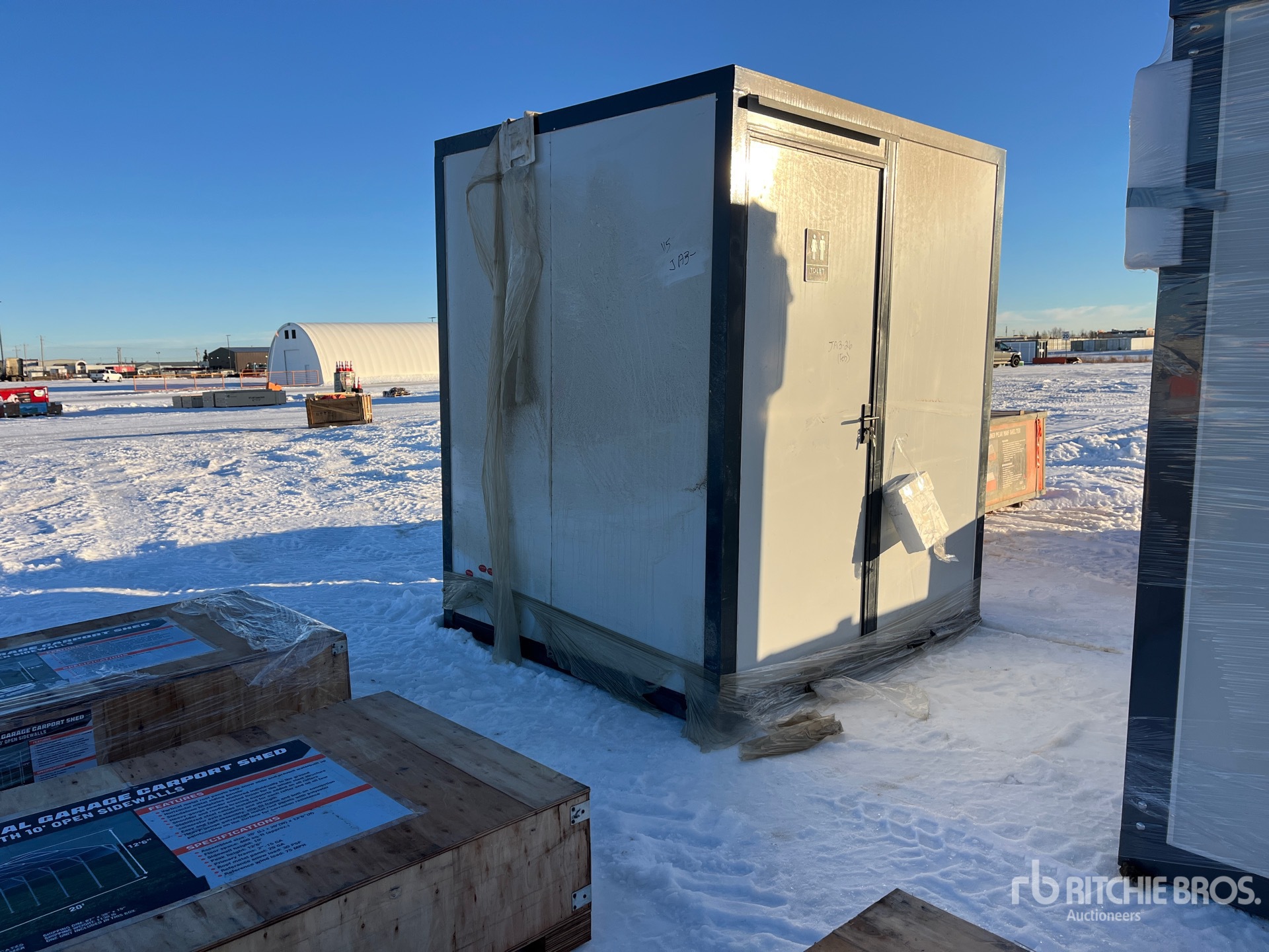 General Appearance with Picture, Right Front Corner