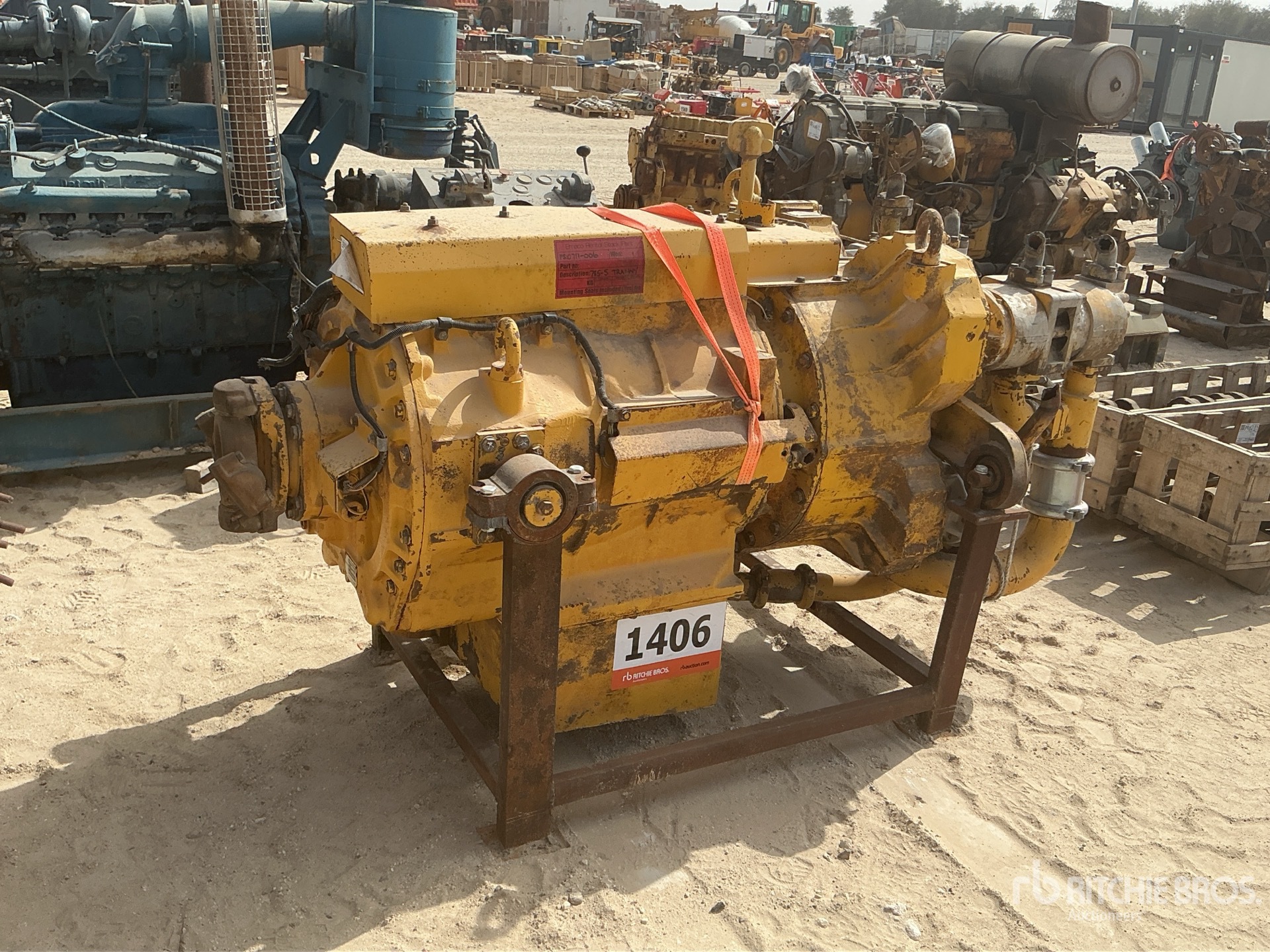 General Appearance with Foto, angolo anteriore sinistro