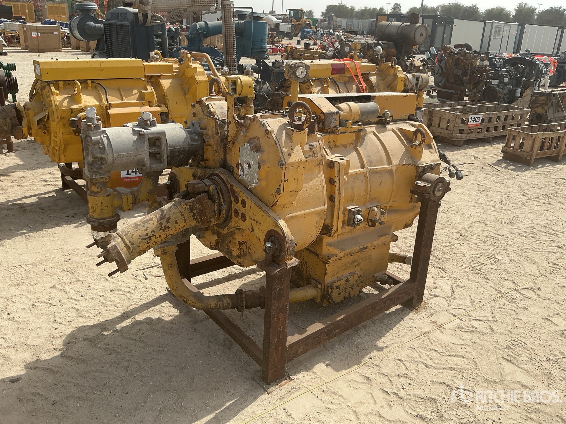 General Appearance with Foto, angolo anteriore sinistro