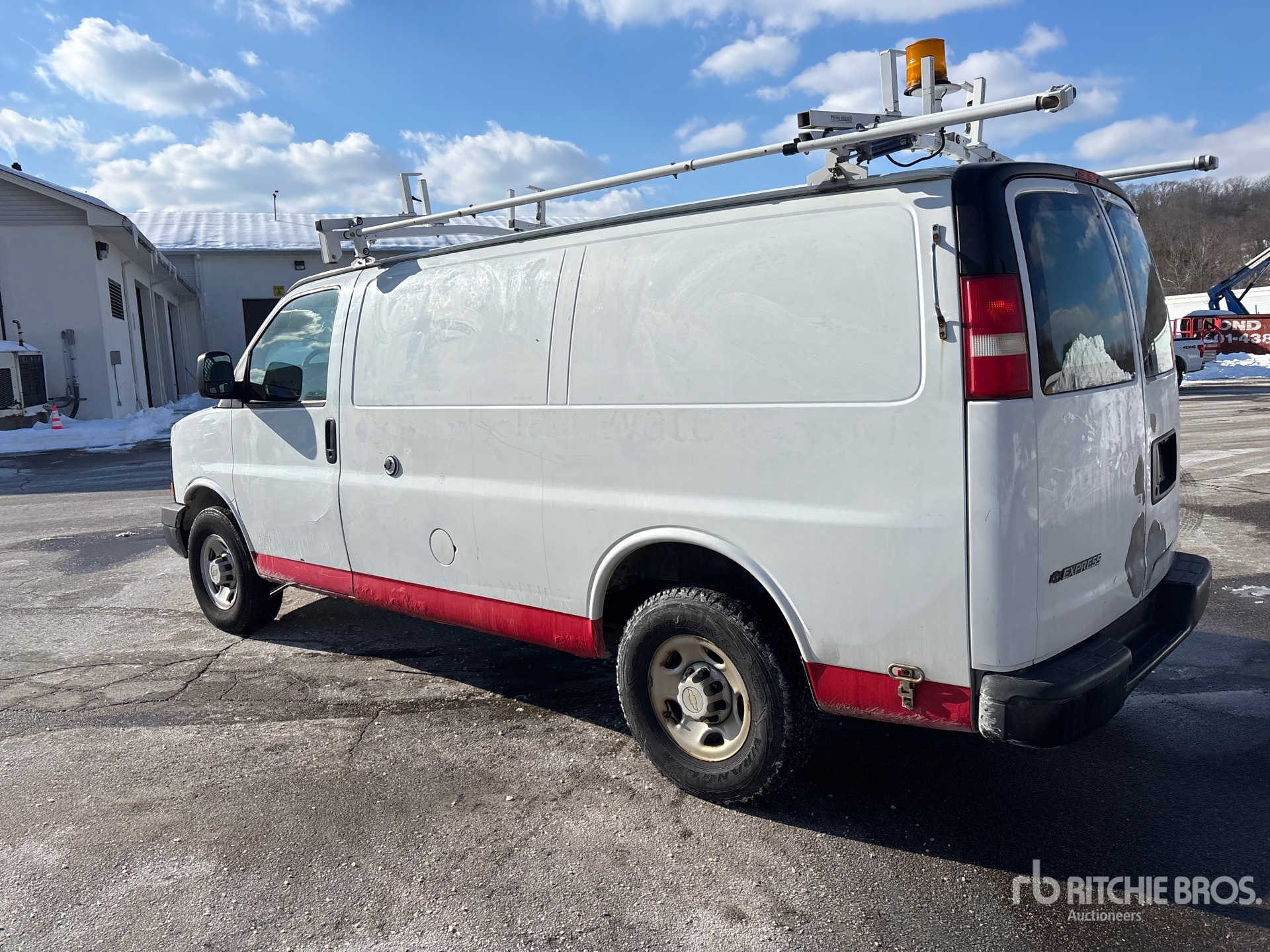 General Appearance with Picture, Left Rear Corner