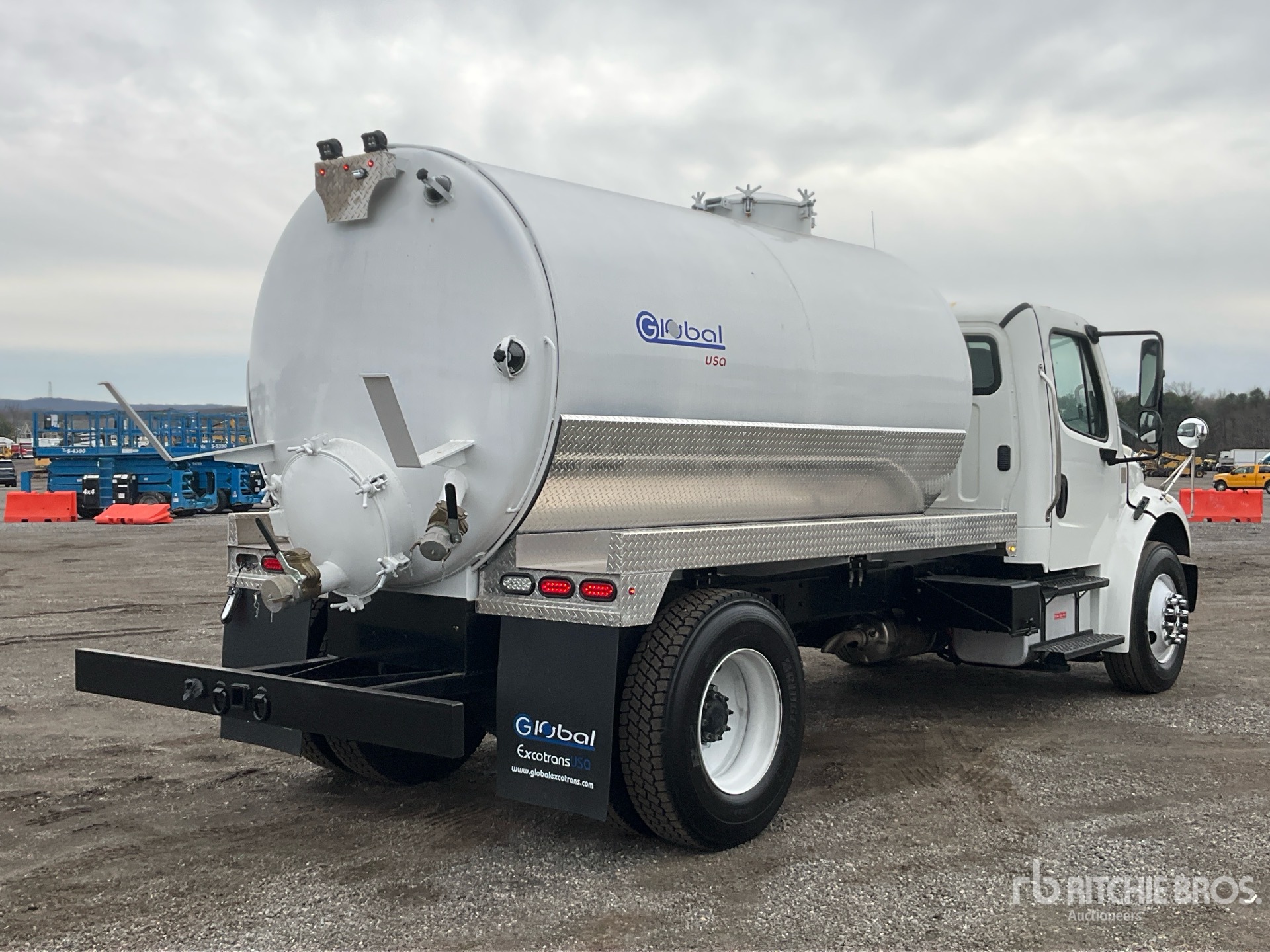 General Appearance with Imagen: esquina trasera derecha