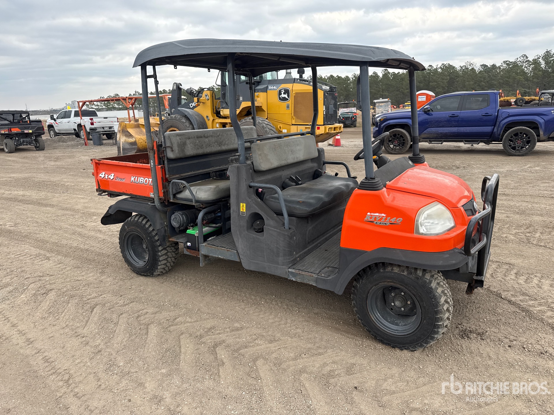 General Appearance with Picture, Right Front Corner