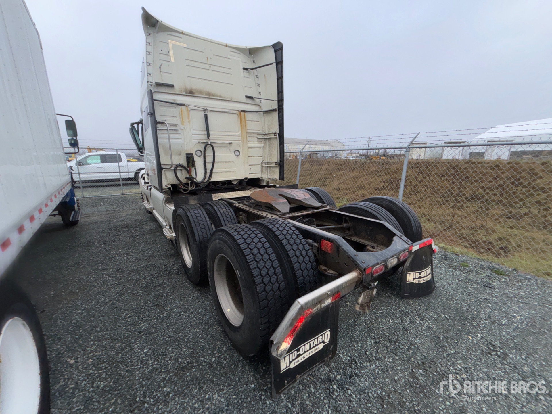 Aspect général with Image, coin arrière gauche