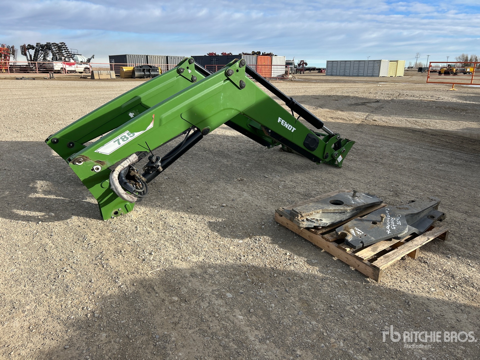 General Appearance with Foto, angolo anteriore sinistro