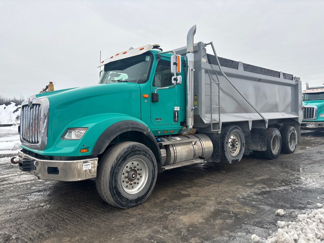2020 International HX620 8x4 Tri/A Dump Truck