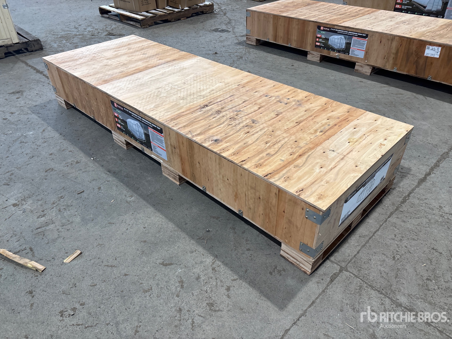 General Appearance with Bild, Ecke hinten rechts