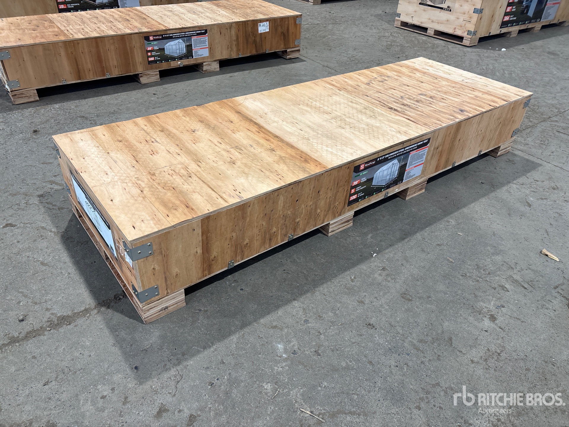 General Appearance with Bild, Ecke hinten links