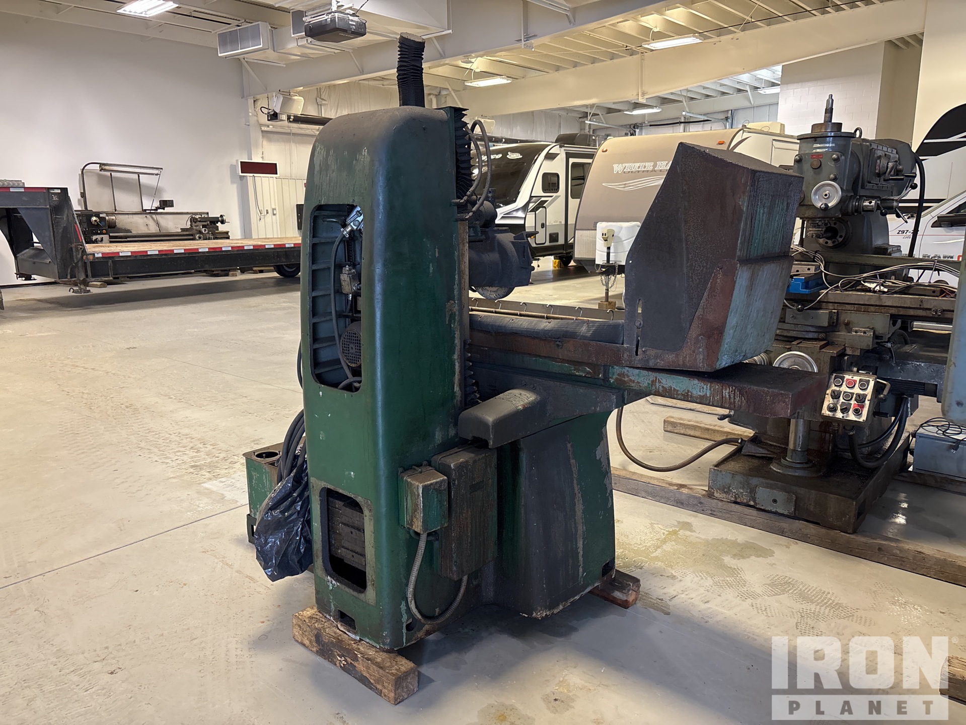 General Appearance with Imagen: esquina trasera derecha