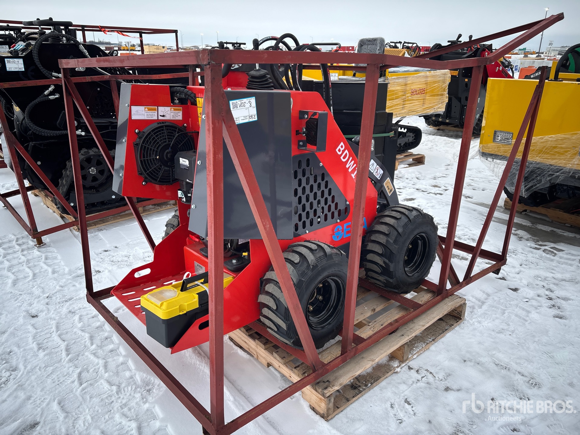 General Appearance with Picture, Right Front Corner