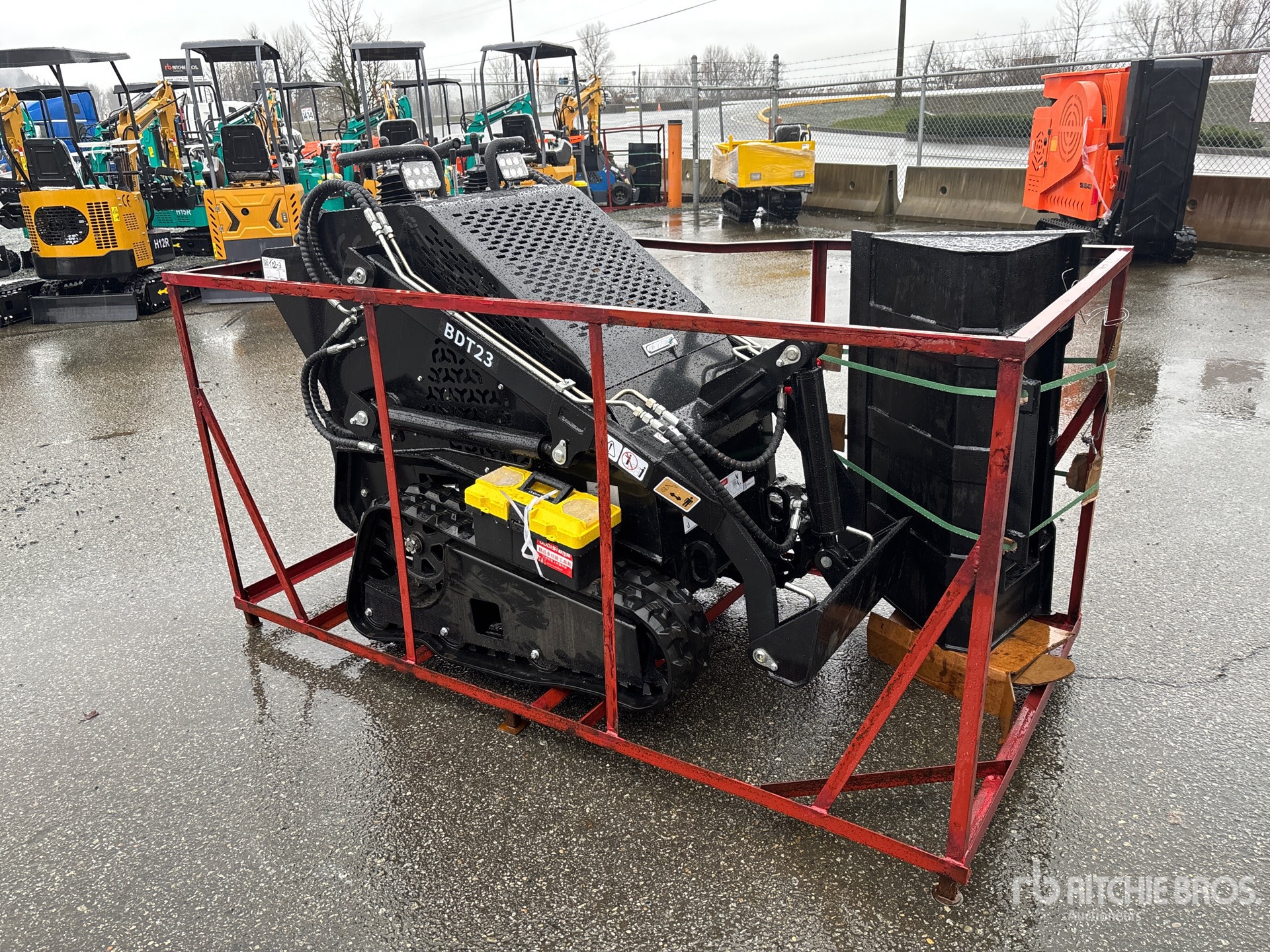 General Appearance with Picture, Right Front Corner