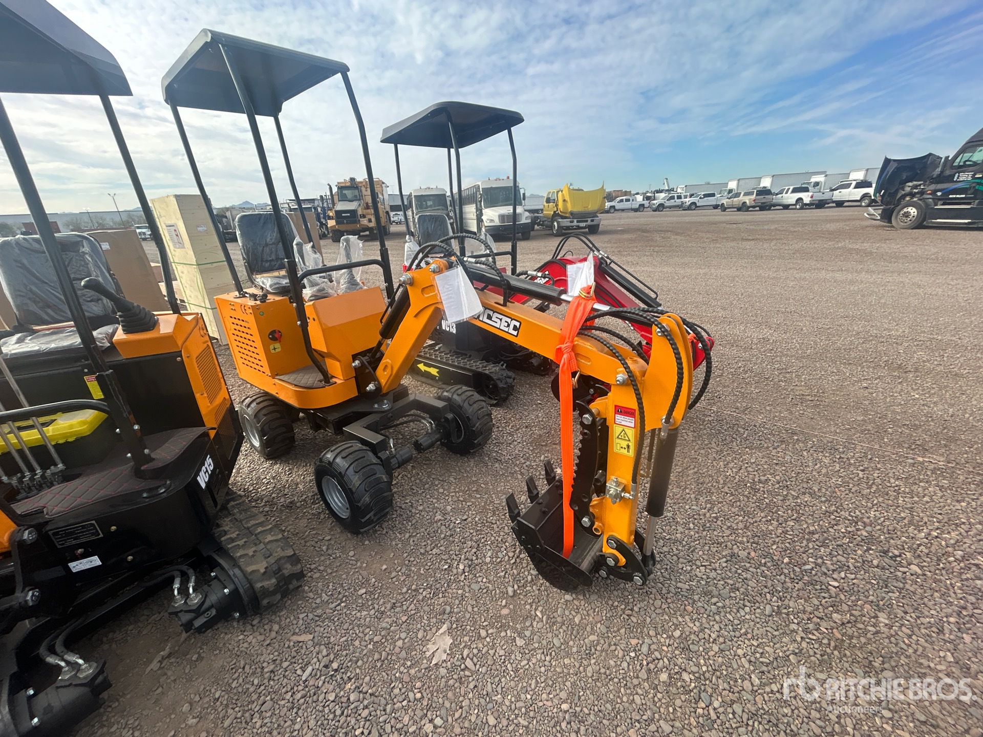 General Appearance with Picture, Right Front Corner