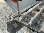 Undercarriage with Left Grouser Height