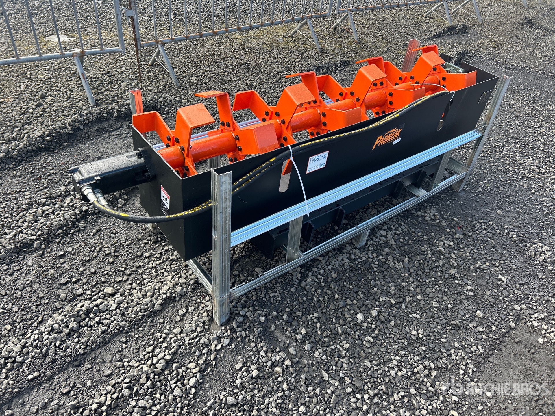 General Appearance with Picture, Left Rear Corner