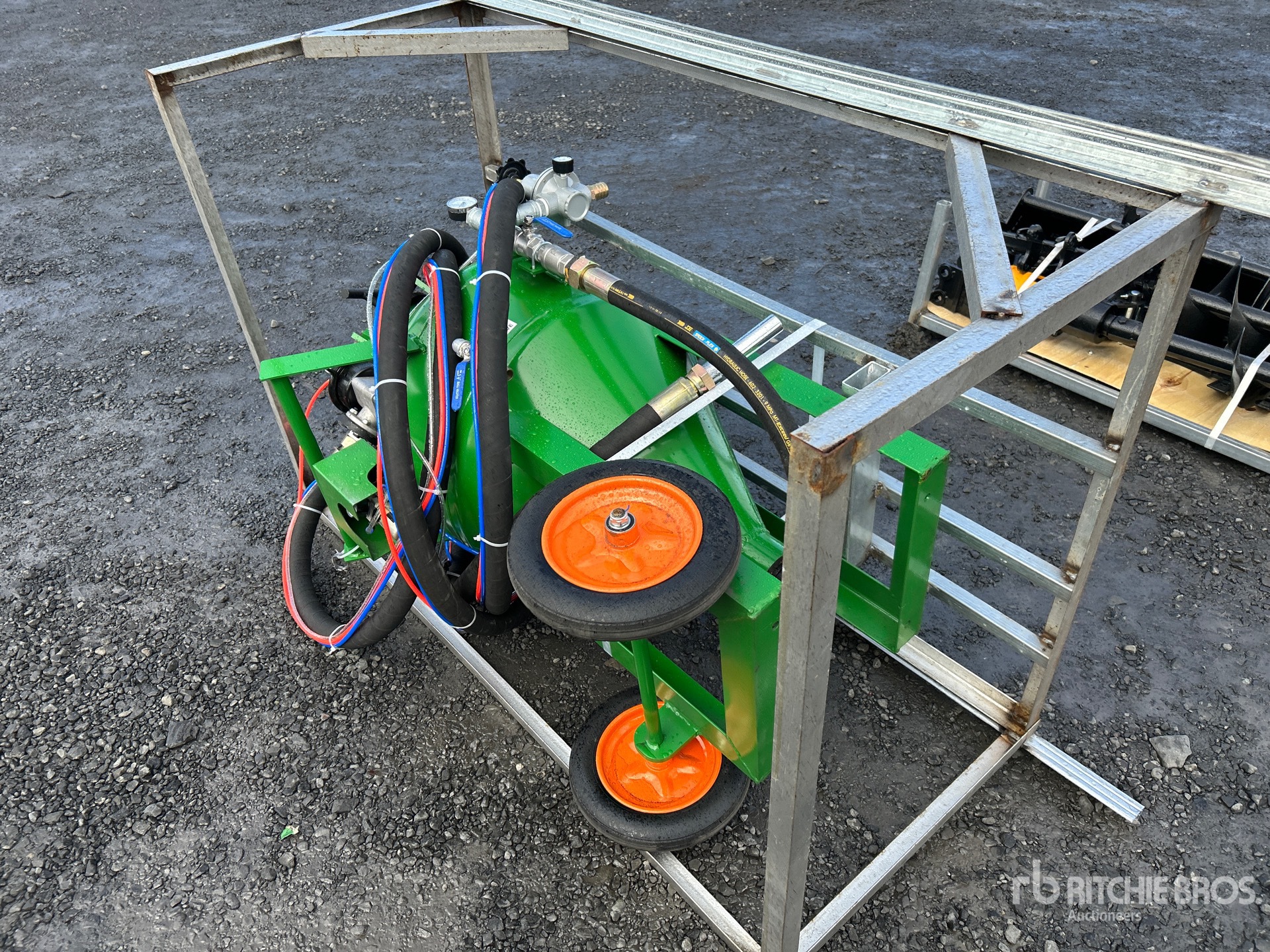 General Appearance with Picture, Right Rear Corner