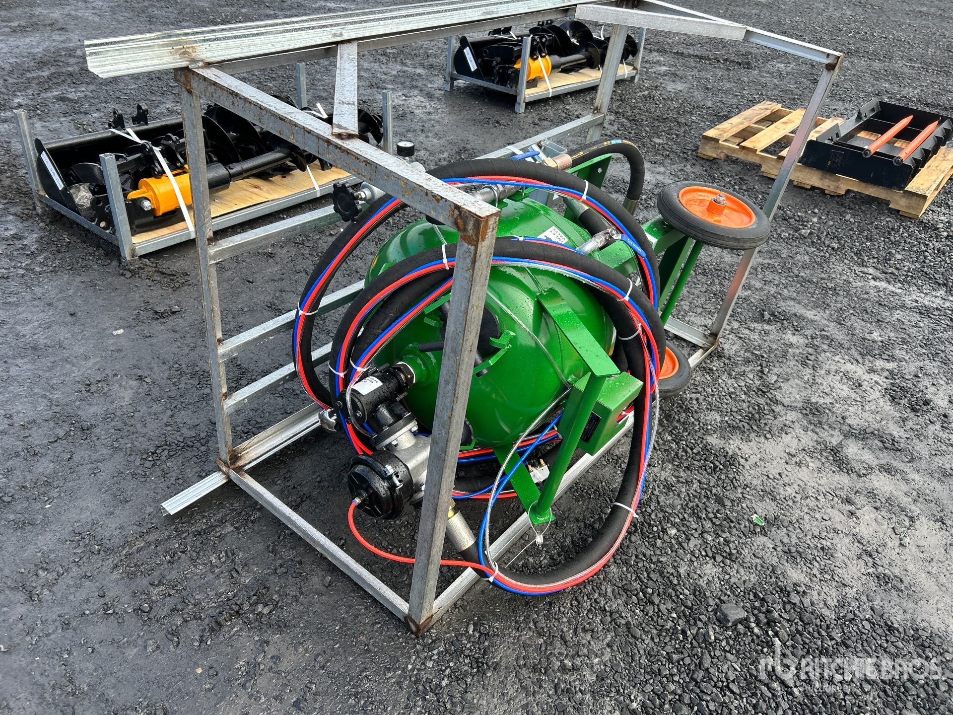 General Appearance with Picture, Left Rear Corner