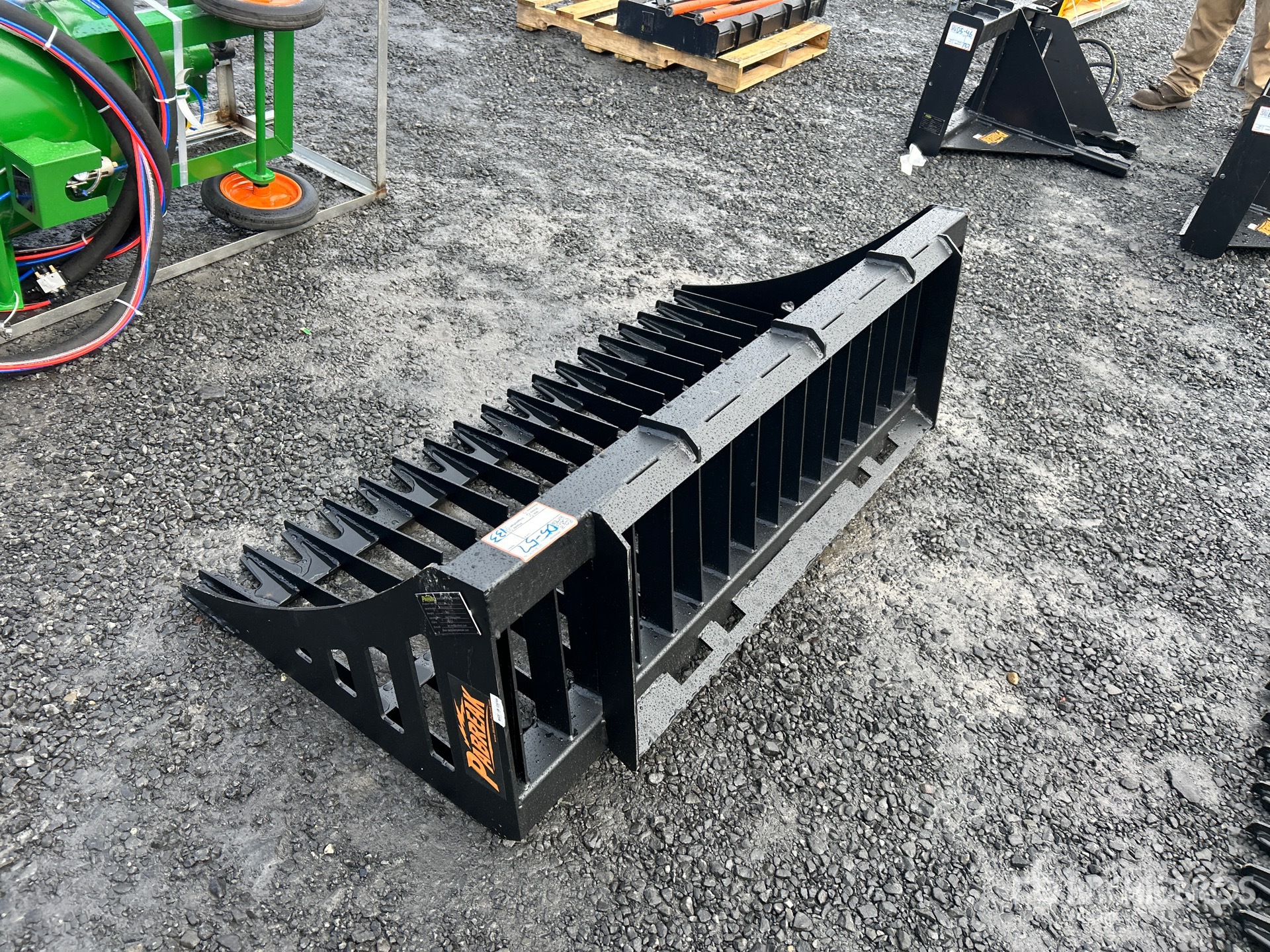 General Appearance with Picture, Left Rear Corner