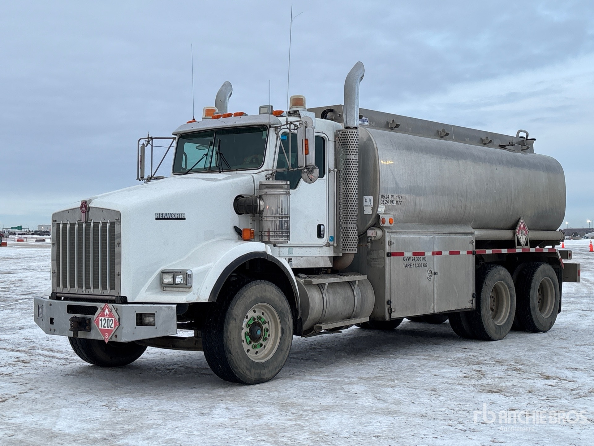 General Appearance with Featured Photo