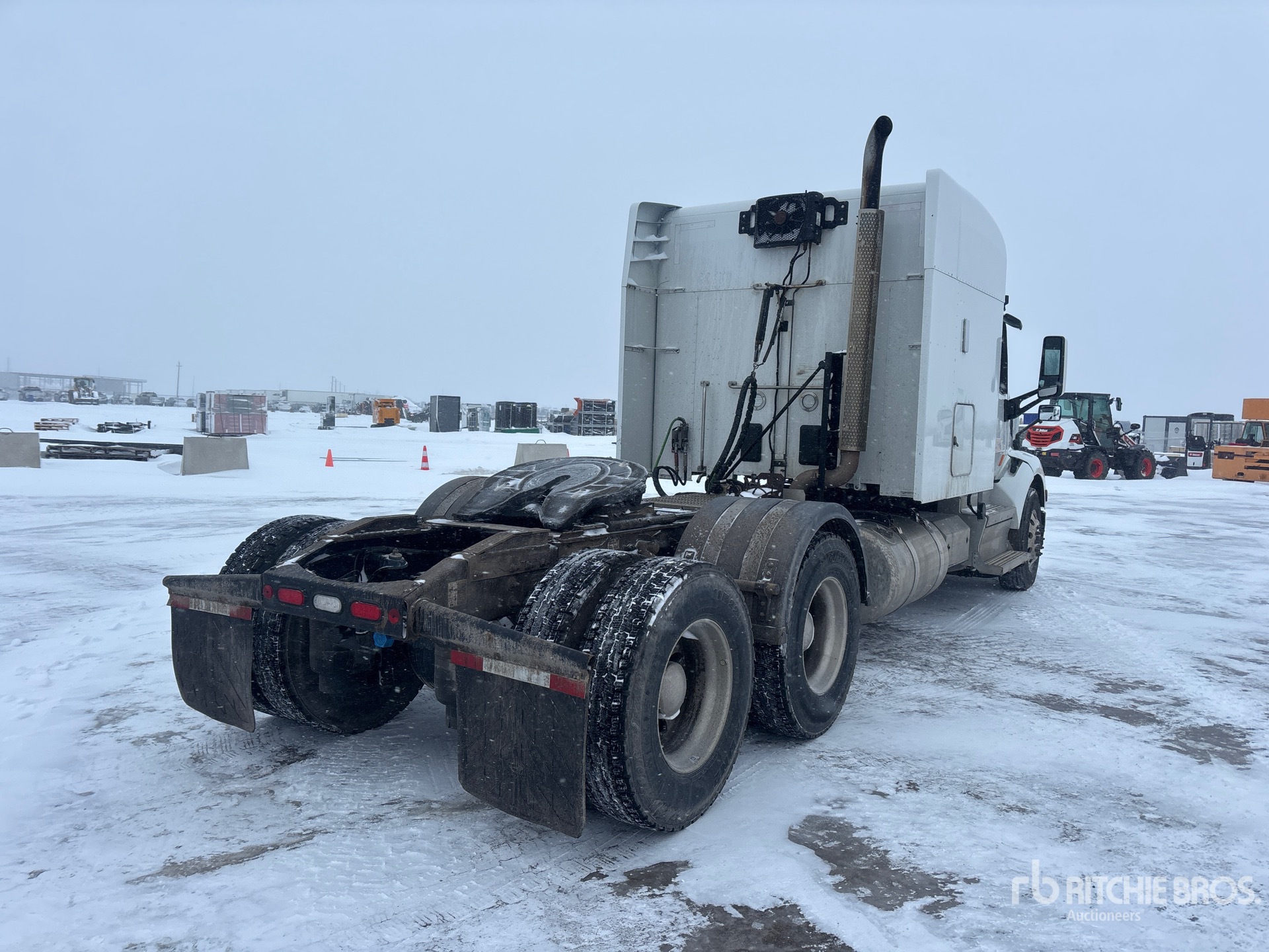 General Appearance with Foto, angolo anteriore sinistro