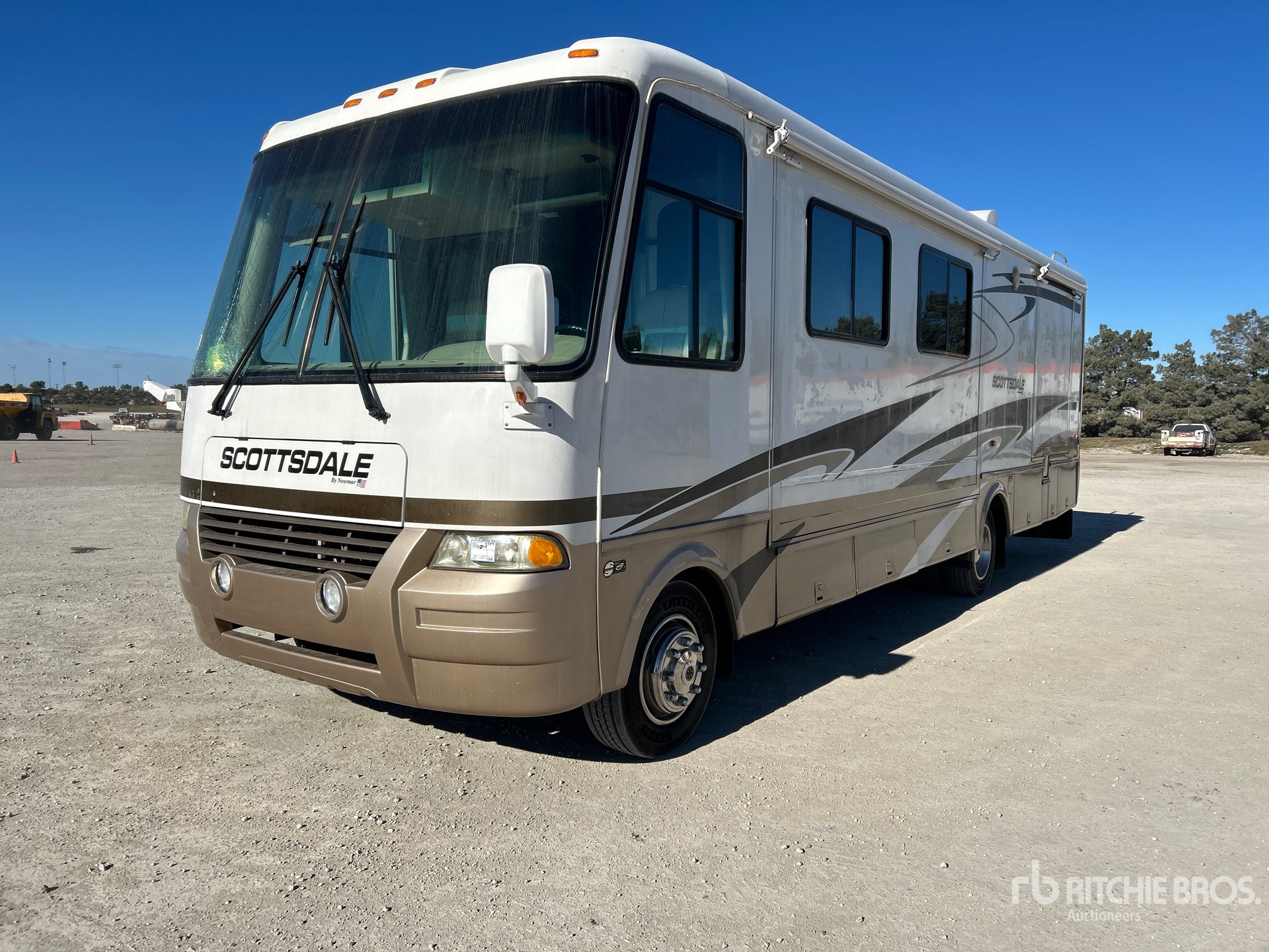 General Appearance with Picture, Left Front Corner