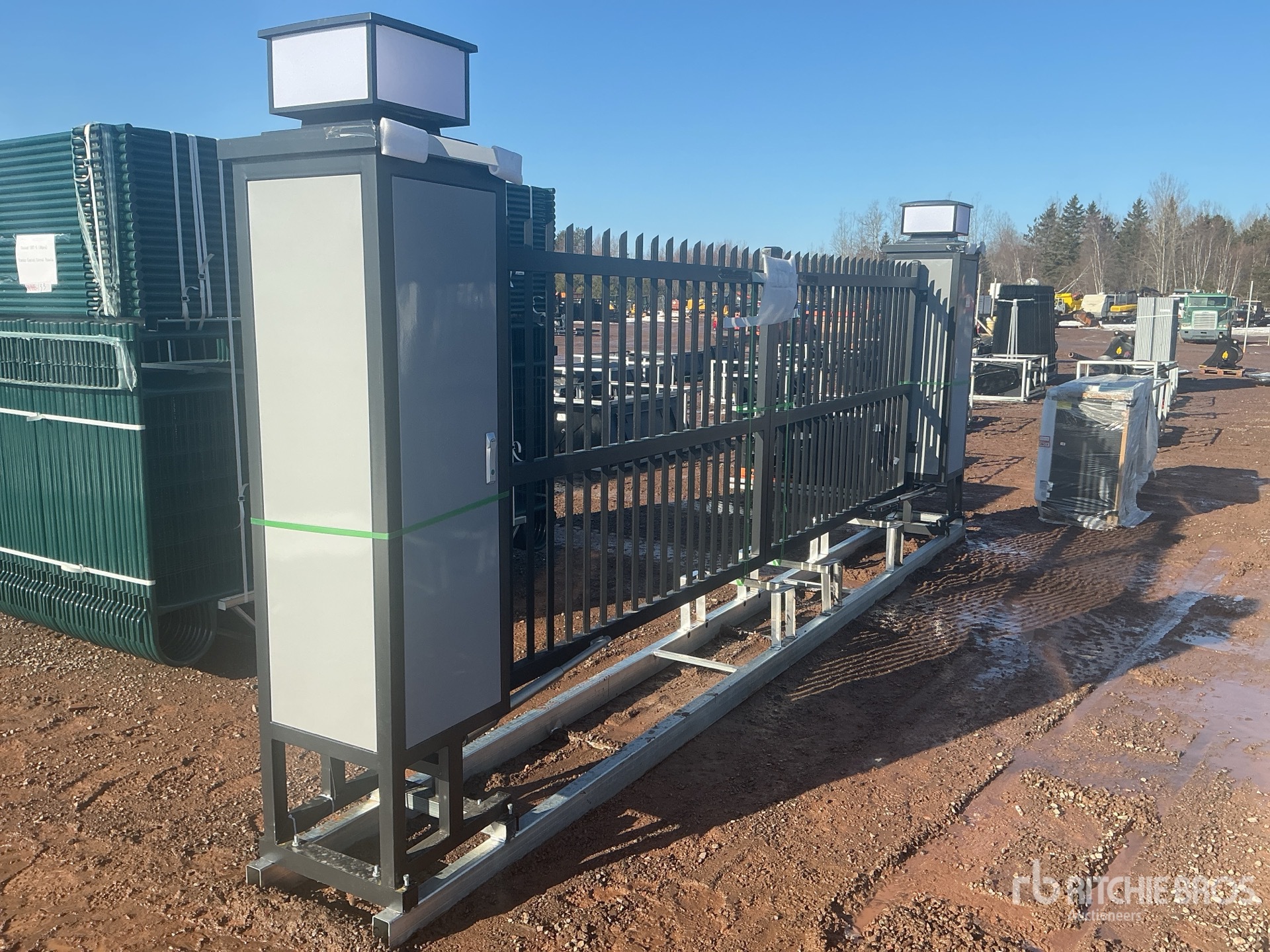 General Appearance with Bild, Ecke vorne rechts