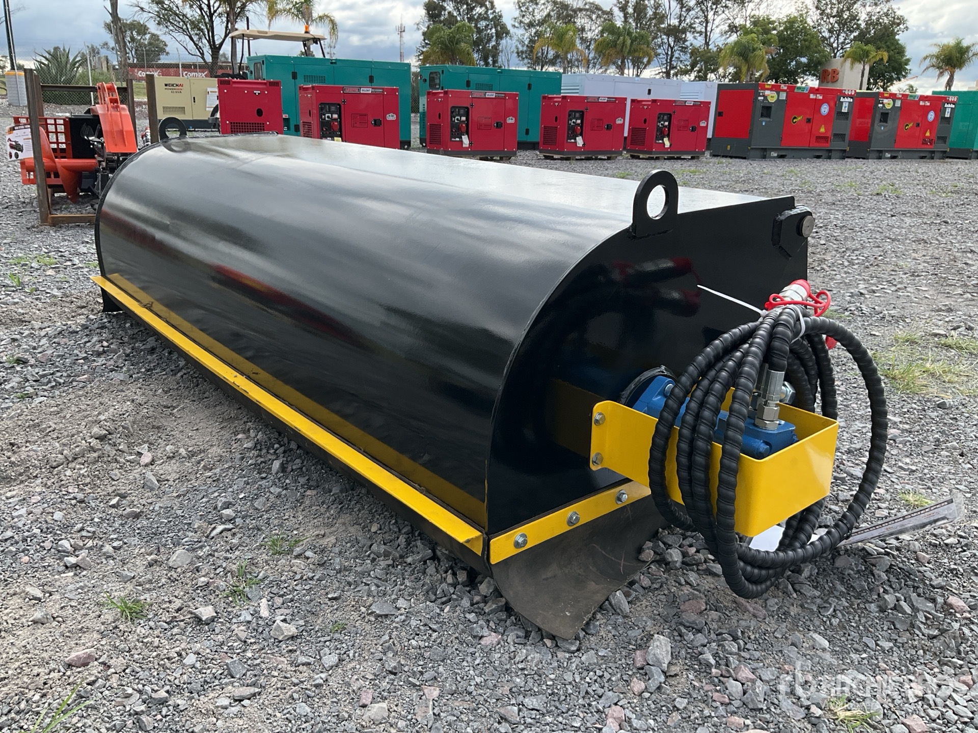 Aspect général with Image, coin arrière gauche