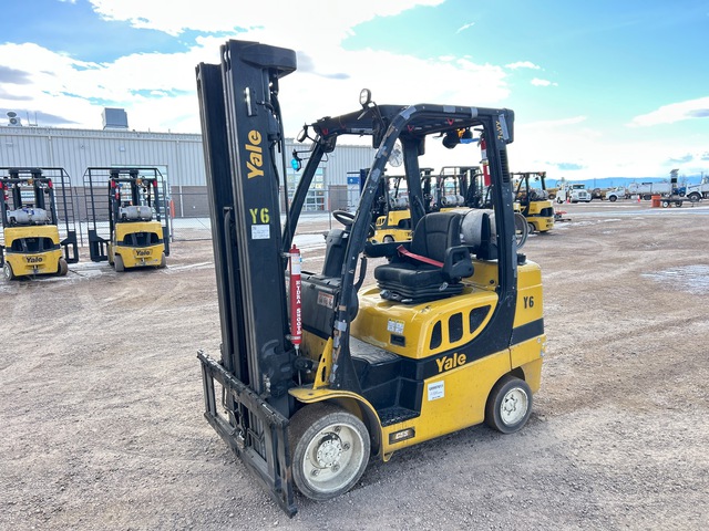 Yale GLC070VXNKSE098 4950 lb Cushion Tire Forklift