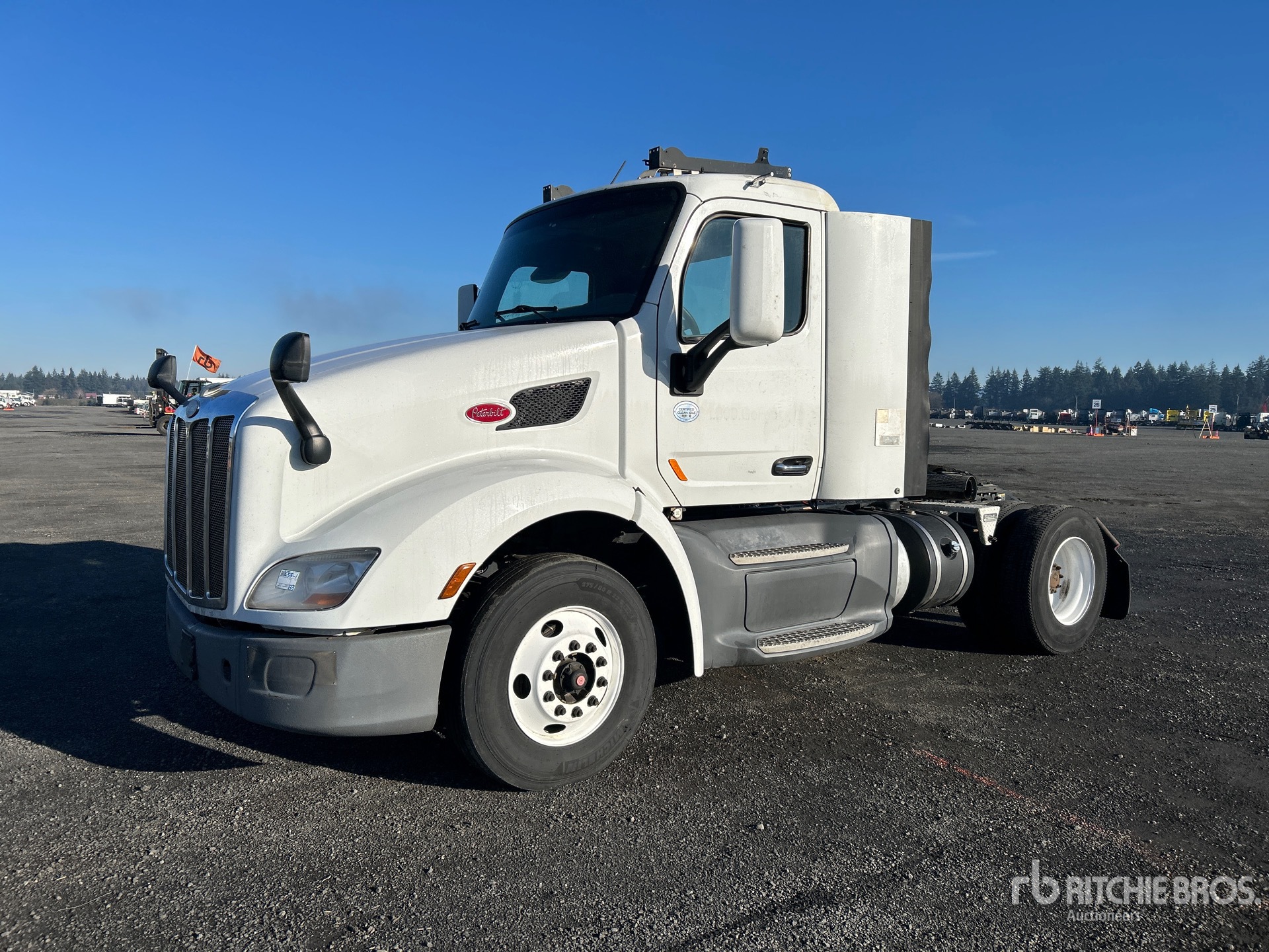 General Appearance with Picture, Left Front Corner