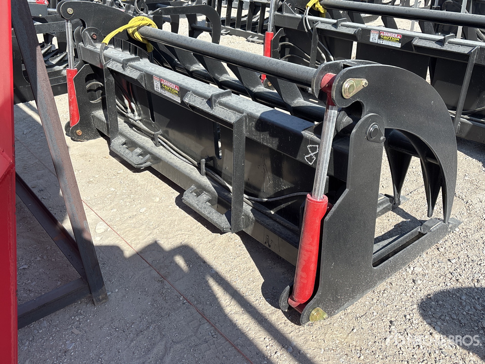 General Appearance with Imagen: esquina trasera derecha