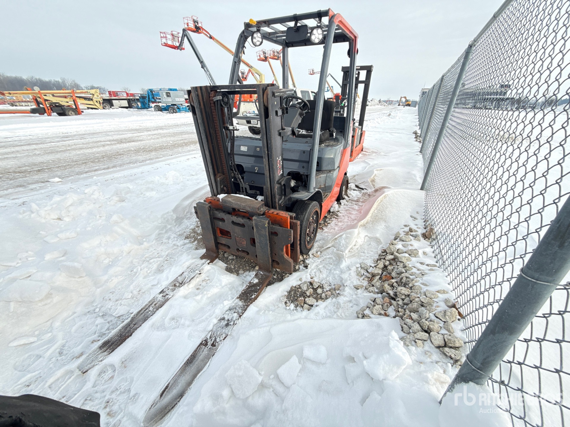 General Appearance with Picture, Left Front Corner